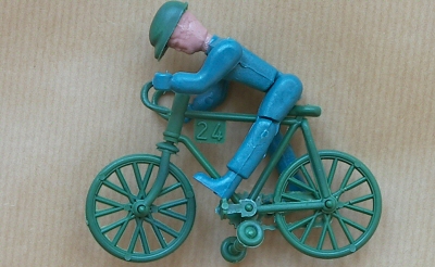 Cyclistes miniatures Montaman