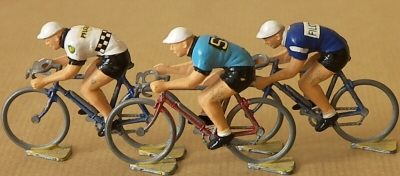 Cycliste miniature Roger n&deg;46