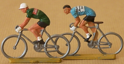 Cycliste miniature Starlux n&deg;68